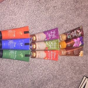 Large bath and body works lotions